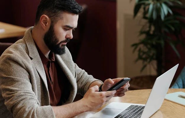 Are Progressive Web Apps (PWAs) Closing The Gap on Native Apps When It Comes to Performance and Adoption Trends?